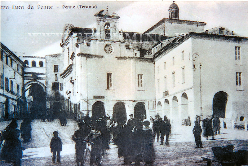 Piazza Luca da Penne ~ Anno 1912
